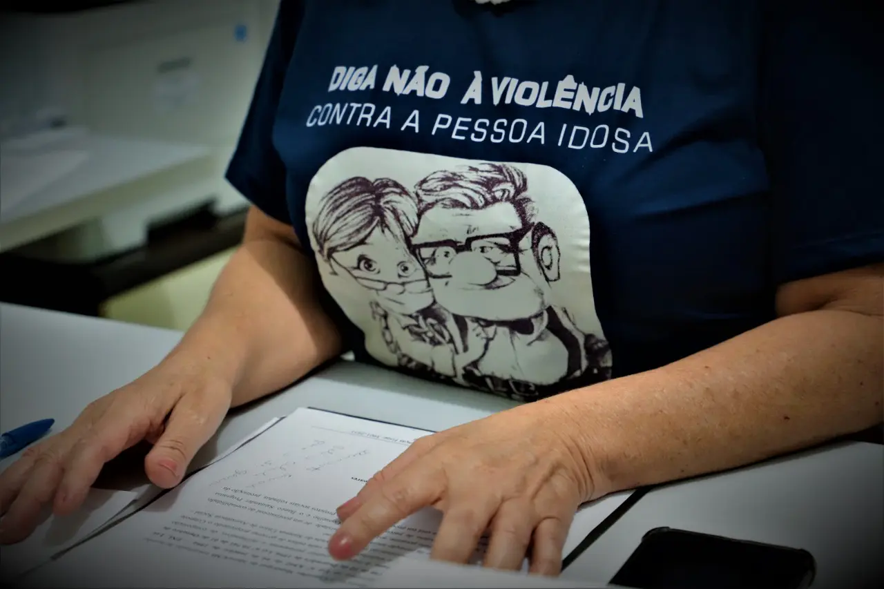 Prefeitura alerta para violência contra a pessoa idosa e reforça importância da denúncia
